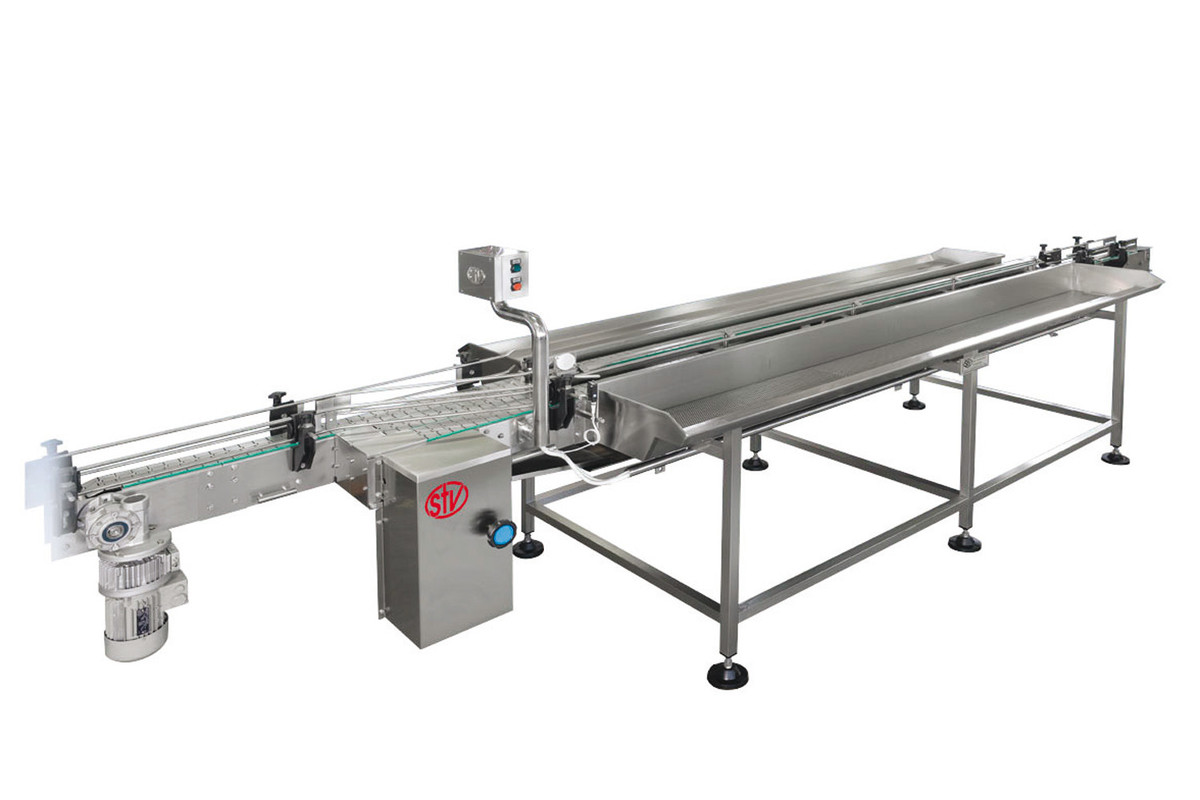 MOTOR-DRIVEN FILLING TABLE WITH 2 CONVEYORS